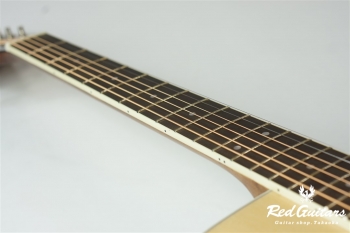 D-260CE DELUXE - Natural